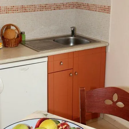 Apart Otel Alfa Gerani (Chania)
