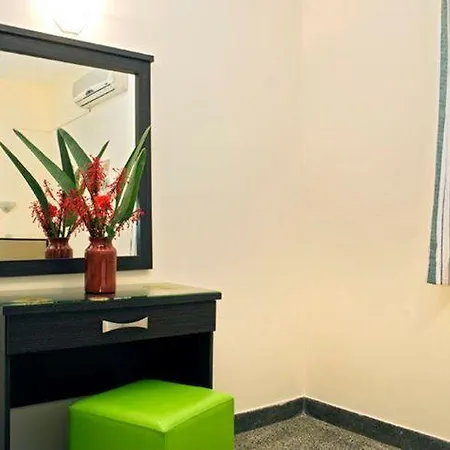Apart Otel Alfa 2*